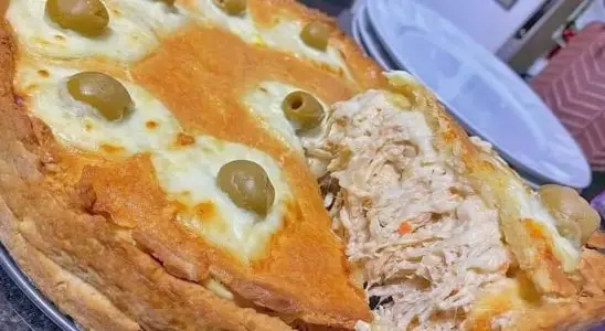 Torta de frango cremosa leve e saborosa para comer a qualquer hora do dia 4 torta cremosa de frango
