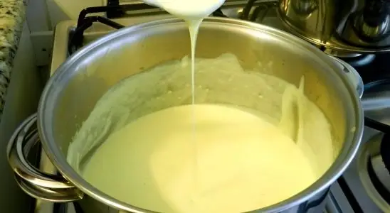 Molho branco para macarrão e lasanha usamos apenas 3 ingredientes e fica pronto em minutos 3 molho branco