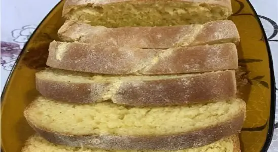 Pão de milho caseiro de liquidificador fofinho que rende 3 pães grandes 2 Pão de milho