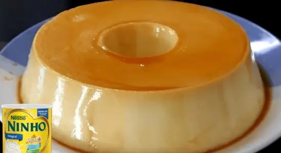 Pudim de leite ninho de geladeira é só bater no liquidificador e levar para gelar 4 Pudim de leite ninho de geladeira