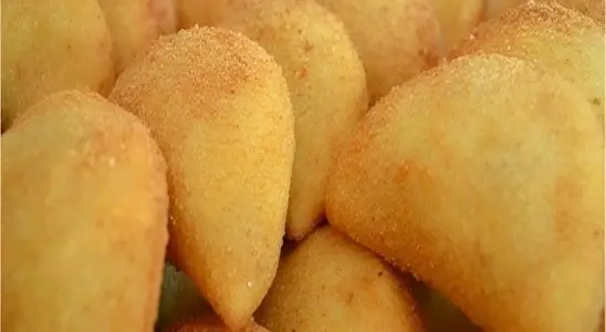 Risoles de salgadeira recheado com frango e catupiry uma delícia 1 risoles