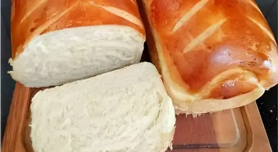 Pão caseiro amanteigado diferente um pão delicioso perfeito para o seu café 1 Pão caseiro amanteigado