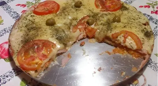 Essa é a pizza de pão de forma mais deliciosa e fácil que você vai conhecer 1 pizza de pão de forma