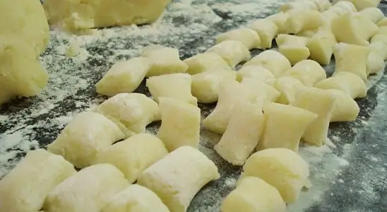 Nhoque de batata delicioso receita de restaurante italiano para fazer na sua casa 1 Nhoque de batata