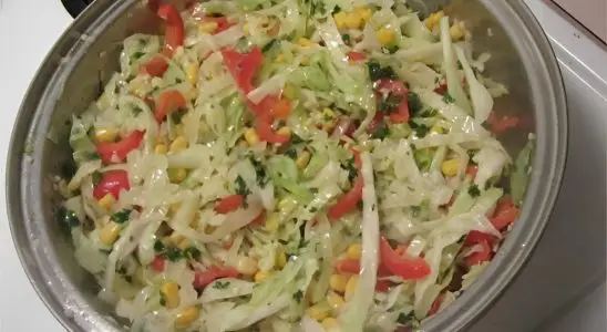 Repolho refogado fácil e diferente um acompanhamento delicioso para seu almoço 2 Repolho refogado