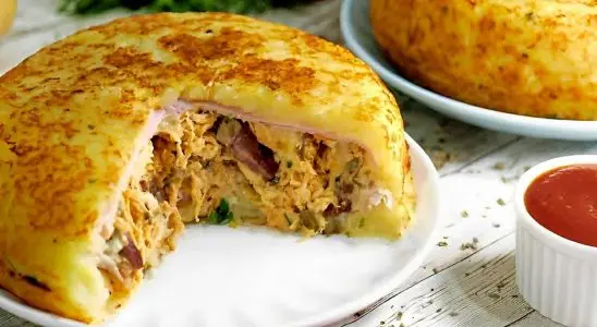 Batata assada na frigideira bem recheada tão leve que desmancha na boca 4 Batata assada na frigideira