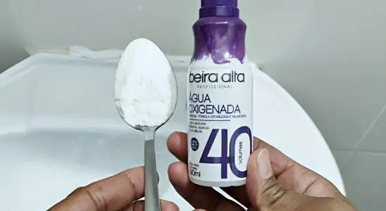 Aprenda uma dica sensacional de como tirar amarelado de tecidos e até pano de chão fica branco 4 misturinha caseira que deixa ate pano de chão branquinho receita toda hora