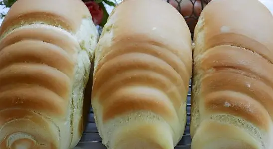 Pão caseiro prático para comer no café da manhã ou lanche da tarde uma delícia 2 Pão caseiro