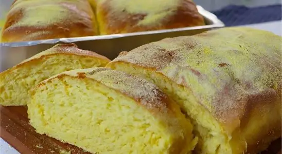 Pão de milho caseiro da fazenda fofinho e macio uma delícia para o seu café ou lanche 2 Pão de milho