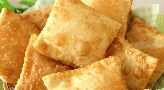 Massa de pastel de feira sequinha para fazer pastéis deliciosos 2 pastel de feira