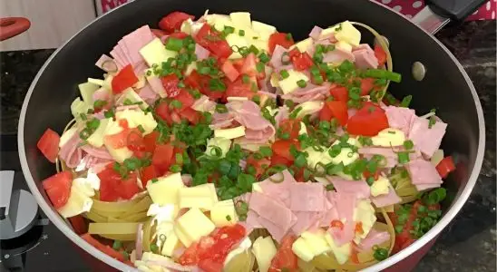 Macarrão cremoso de uma panela só uma receita prática e deliciosa que vai agradar toda a família 4 macarrão cremoso