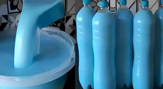 Sabão líquido caseiro potente e perfumado: uma receita só rende vários litros 4 sabão líquido caseiro
