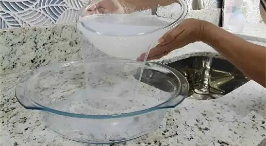 Para organizar a cozinha nesse natal prepare essa receita de detergente caseiro poderoso e barato 3 detergente caseiro