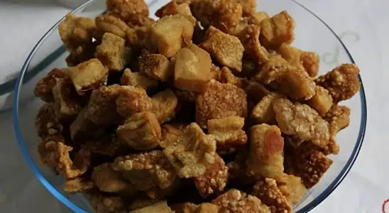 Torresmo crocante: para você fazer uma porção igual de boteco e se deliciar 4 torresmo crocante