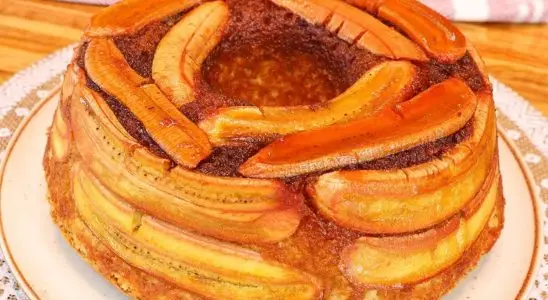 Bolo caramelado de banana delicioso e que não dá trabalho para fazer 4 bolo caramelado de banana