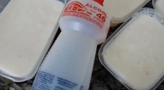 Sabão de alcool em pasta muito fácil e econômico que ajuda a dar brilho nas panelas 3 sabão em pasta de alcool