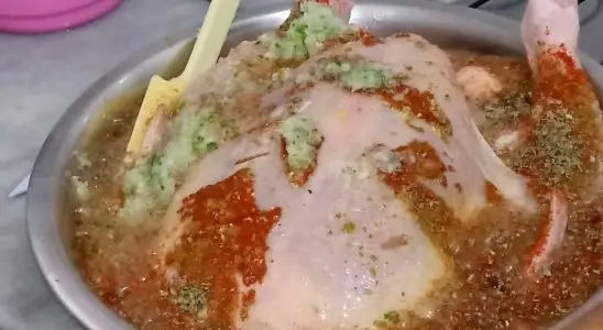 Aprenda um tempero para frango assado perfeito que deixa muito saboroso 4 tempero para frango assado