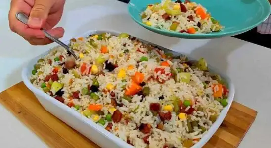 Cardápio de dia das mães: arroz à grega soltinho e bem colorido 2 arroz à grega