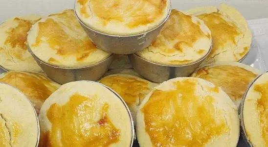 Quem não gosta de uma empadinha de frango perfeita que desmancha na boca 4 empadinha de frango