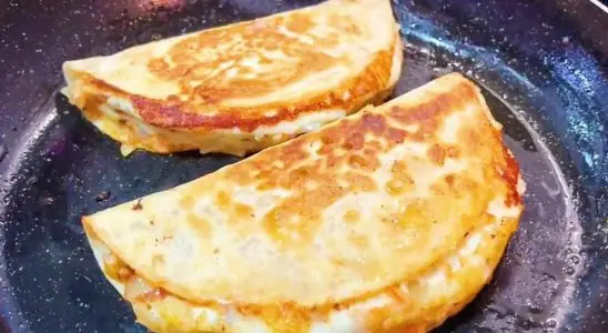 Tortilha na frigideira com um recheio maravilhoso para fazer bem rapidinho 3 tortilha na frigideira