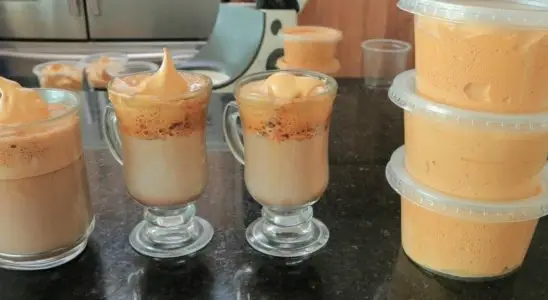 Café cremoso com 3 ingredientes que rende até 50 cafés 1 café cremoso