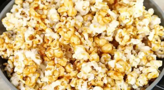 Pipoca caramelizada de cinema para você saborear com sua família 1 pipoca caramelizada de cinema