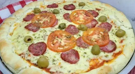 Você não imagina como fica gostosa essa pizza sem glúten ótima para quem tem intolerância 2 pizza sem glúten