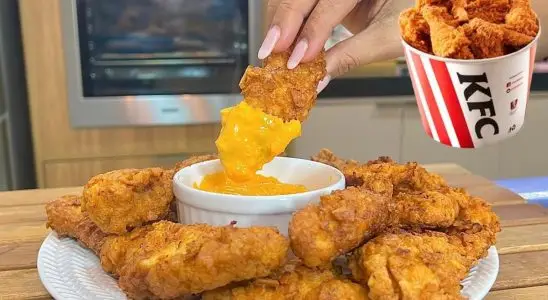 Aprendi a fazer o frango frito do kfc e não gastei mais dinheiro para comer no shopping 1 frango frito do kfc