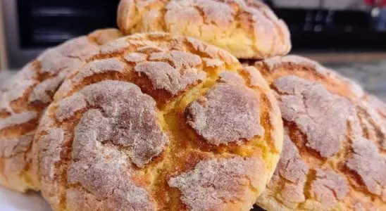 Broa de milho da fazenda um aroma delicioso que toma conta de toda cozinha 4 broa de milho