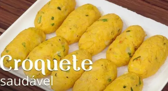 Croquete de frango que não vai trigo na massa e dá vontade comer vários 1 croquete de frango