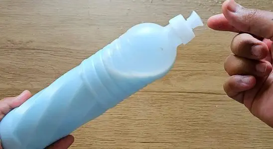 Limpador multiuso caseiro: além de limpar deixa perfumado o dia todo 4 limpador multiuso caseiro