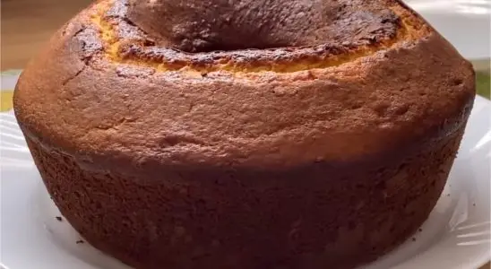 Bolo caseiro simples e fofinho: aprendi essa receita com a minha mãe faço até hoje 2 bolo caseiro simples 24 04 1