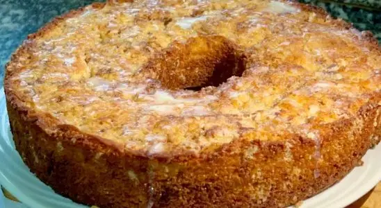 Bolo grande fácil de fazer: desmancha na boca e serve a família toda 2 bolo grande fácil de fazer