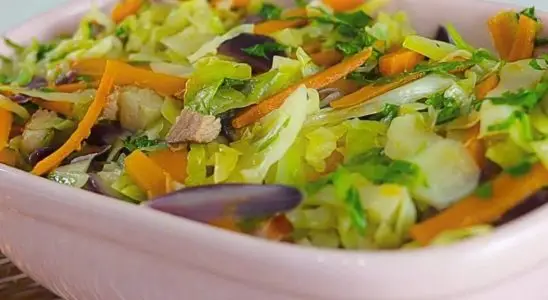 Receita de refogado de repolho para o almoço que fica uma delícia e todo mundo pede bis 4 refogado de repolho