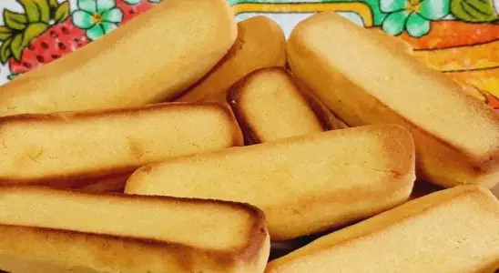 Bolacha de fubá low carb: não vai leite nem ovos nessa receita 1 bolacha de fubá