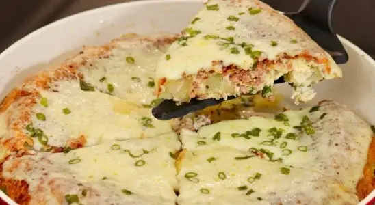 Lanche de batata na frigideira super gostoso e fica pronto em poucos minutos 2 lanche de batata na frigideira