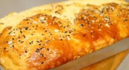 Receita para inovar seu cardápio: pão com leite de coco macio e delicioso 1 pão com leite de coco