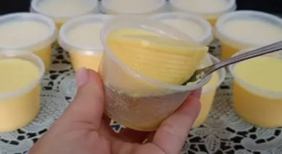 Sobremesa de abacaxi com coco no potinho: muito fácil e econômica para fazer 3 sobremesa de abacaxi com coco