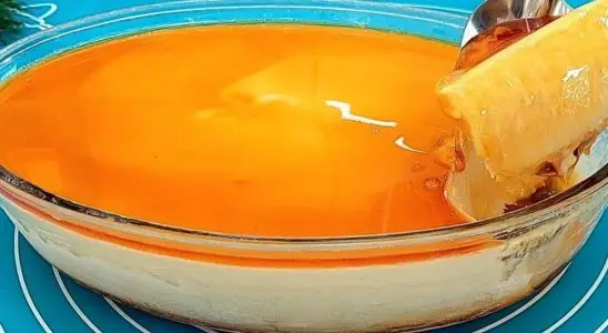 Sorvetão de pudim na travessa: a sobremesa que todo mundo vai pedir mais neste domingo 1 sorvetão de pudim