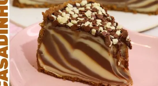 Essa torta dois amores é perfeita para você servir no almoço de domingo com sua família 4 torta dois amores