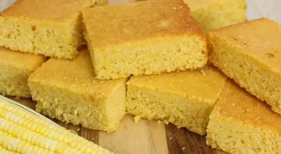 Bolo de milho verde da roça para saborear com aquela xícara de café na capricho 1 bolo de milho verde
