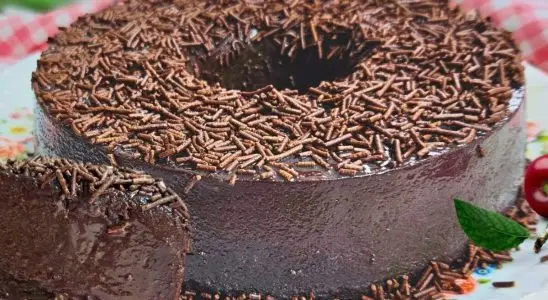 Brigadeiro de forno fácil e econômico com chocolate em pó para sobremesa de domingo 2 brigadeiro de forno