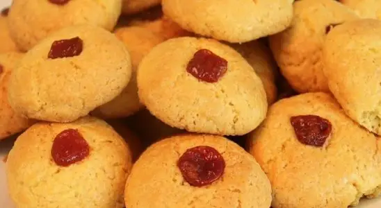 Receita de broinha de fubá úmida por dentro e crocante por fora 4 broinha de fubá