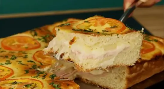 Lanchão de forno com massa leve e fofinha que é perfeito para qualquer dia da semana 4 lanchão de forno