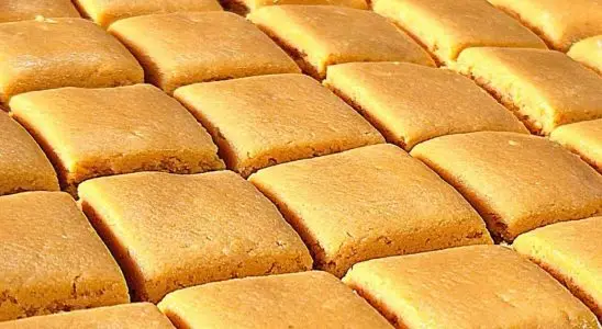 Doce de 2 ingredientes que fica muito macio e derrete na boca 1 doce de 2 ingredientes