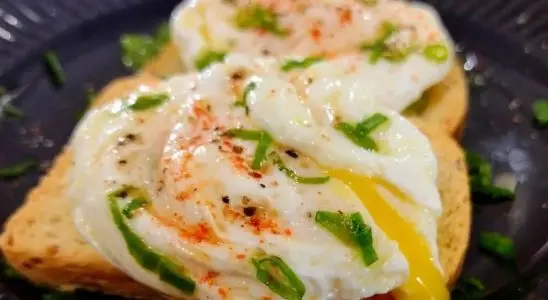 Chef de cozinha famosa te ensina a fazer o melhor ovo pochê que você já comeu 1 ovo pochê