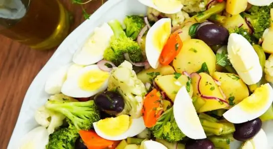 Salada mista e completa para acompanhar com perfeição seu almoço de domingo 1 salada mista