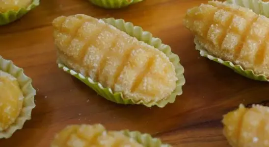 Brigadeiro de milho verde diferente, cremoso e perfeito para sua festinha de aniversário 1 brigadeiro de milho verde