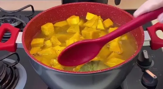 Caldo de abóbora: não existe melhor opção para o jantar nesse friozinho 2 caldo de abóbora
