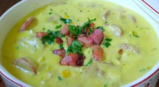 Caldo de milho goiano: ótimo para a hora do jantar, muito saboroso e fácil de fazer 4 caldo de milho goiano